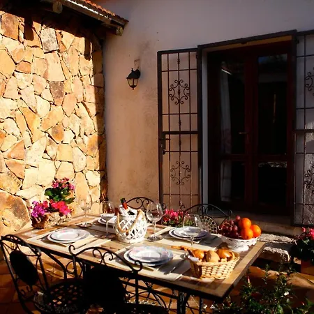 Antonina * פורטו רוטונדו